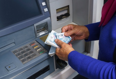 Women and Christianity - Christianity now